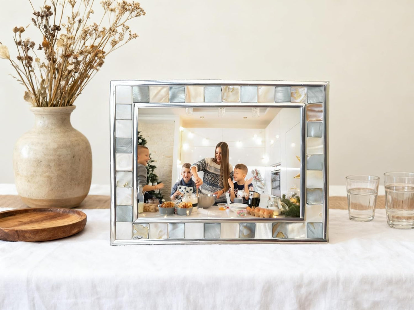 Silver Plate Picture Frame 5x7 Mother of Pearl 5 by 7 Photo Frame Mosaic Glass Tabletop Frame (Grey+ White,1pc)
