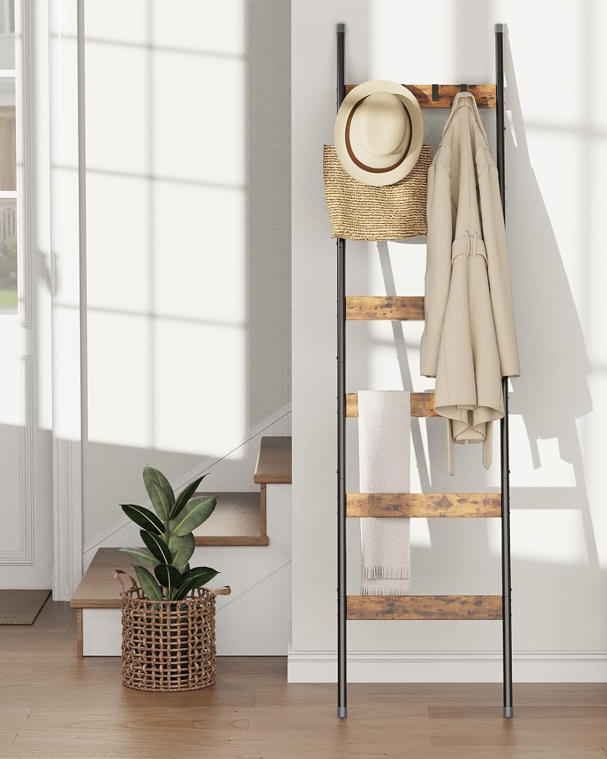 Blanket Ladder, 5-Tier Towel Holder with 4 Removable Hooks, Farmhouse Wall Leaning Decorative Rack Shelf, Wooden Towel Display Rack, Quilt Ladder for Living Room, Bedroom, Rustic Brown