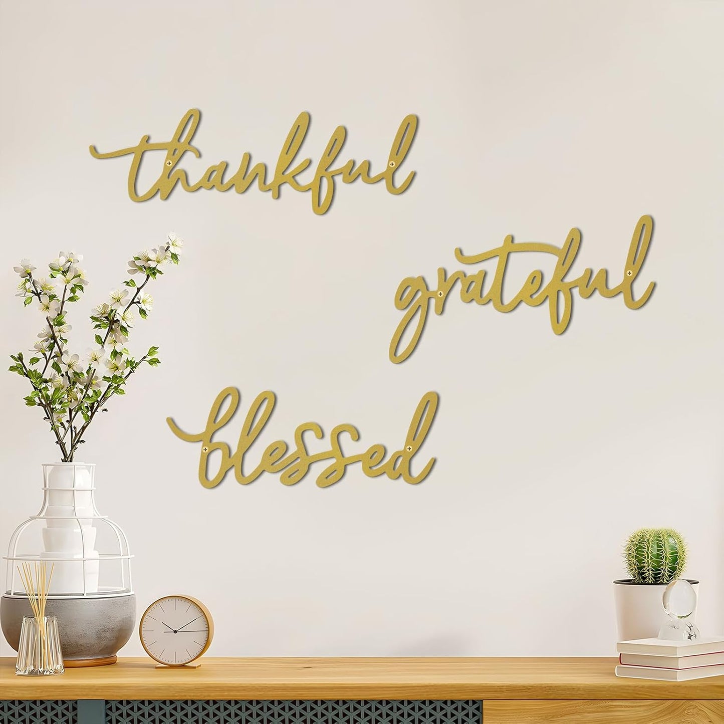 Thankful Grateful Blessed Letter Sign Metal Wall Decor, 3 Piece Black Letters Wall Art for Bathroom Bedroom Metal Words Wall Decor for Home Decor