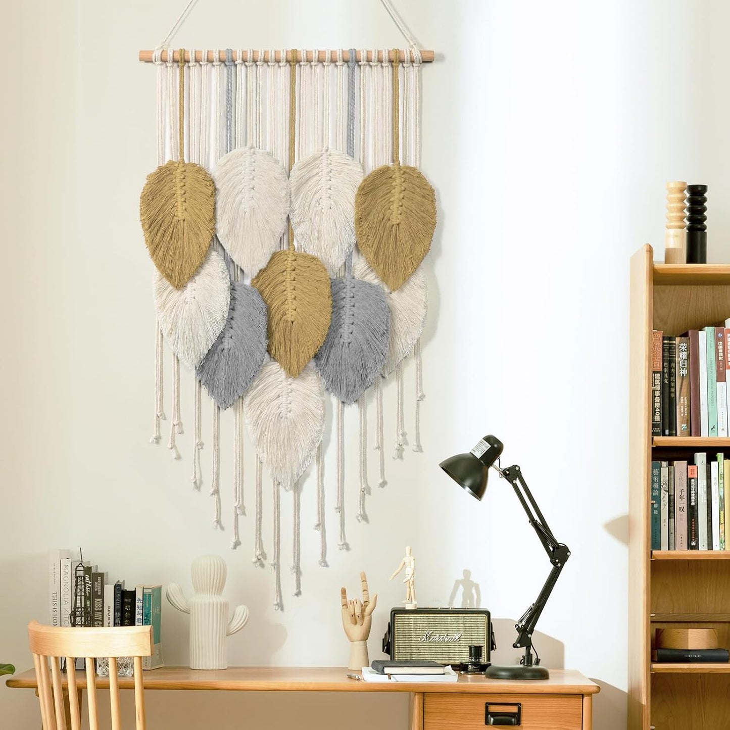 LOMOHOO Macrame Wall Hanging Boho Beige Leaves Tapestry Bohemian Handmade Woven Wall Art Decoration for Bedroom Living Room Apartment Dorm Gallery Perfect Handmade Gift Ideas