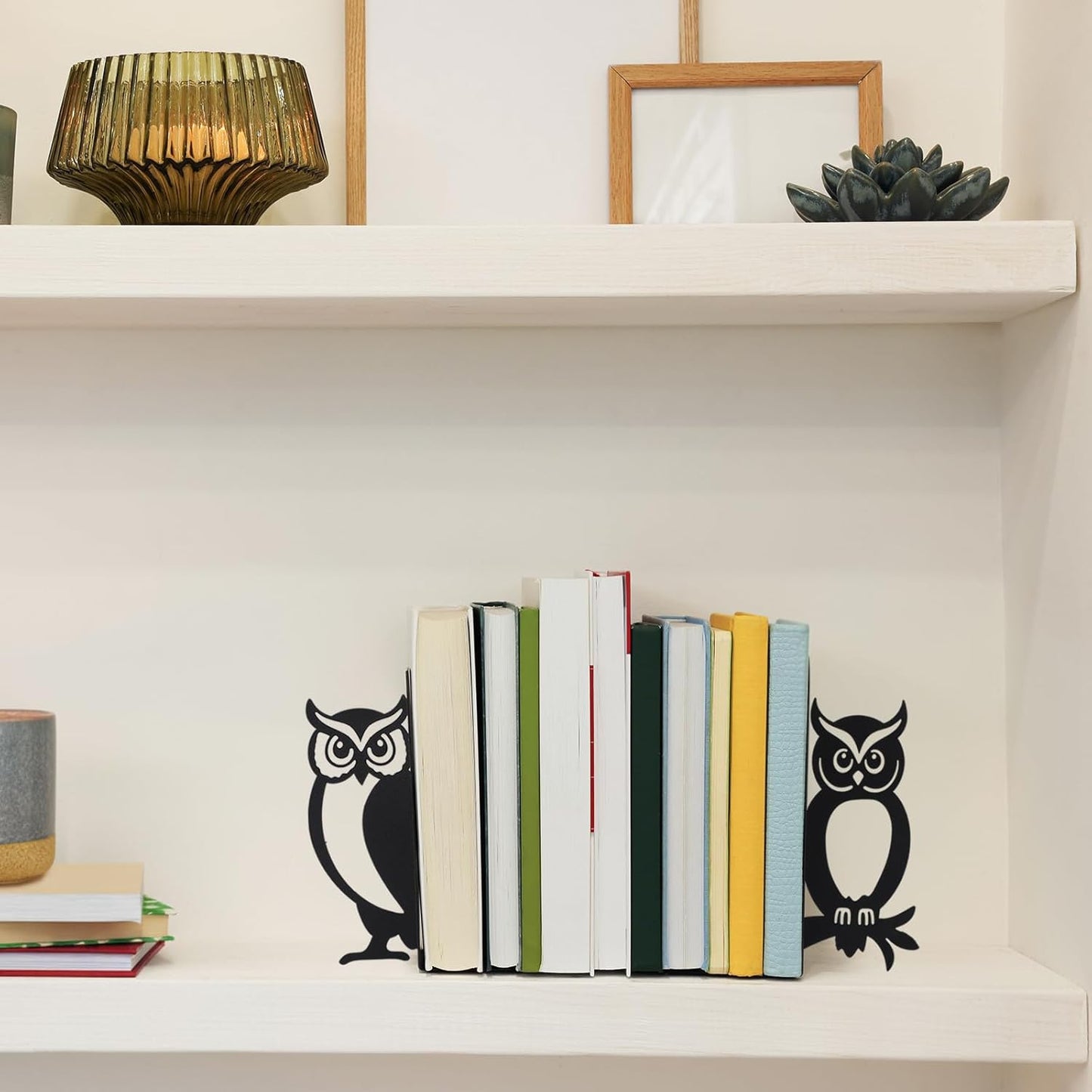 Geelin Peeping Cat Metal Bookends Set of 2 Cute Book Ends for Shelves Decorative Bookshelf Home Office Desk Bookshelf Decor Gift for Cat Lovers and Reading Enthusiasts