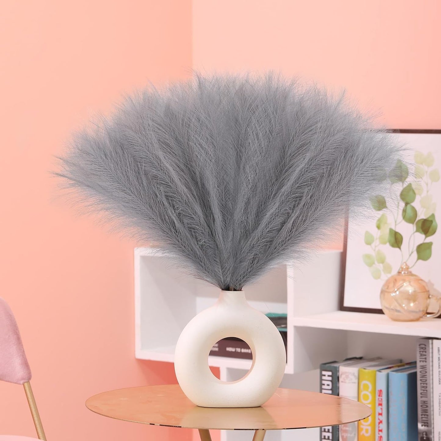 UREYMX Faux Pampas Grass Decor 17.7 Inch 6pcs, Artificial Pampas Grass Fluffy Home Decor, Short Vase Room Decor pompous Grass Flower Arrangement for Boho Home Wedding Decoration (Black)