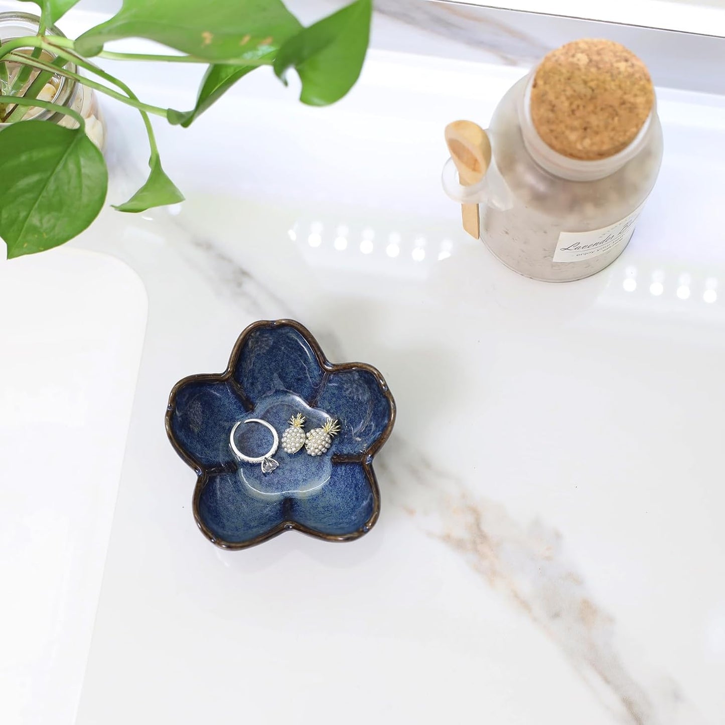 Pink Flower Ring Dish Holder,Jewelry Dish Tray,Small Trinket Tray,Jewelry Plate Bowl,Key Bowl,Decorative Plate,Mothers Day Birthday Gifts for Women Friends,Ceramic Kiln effect White