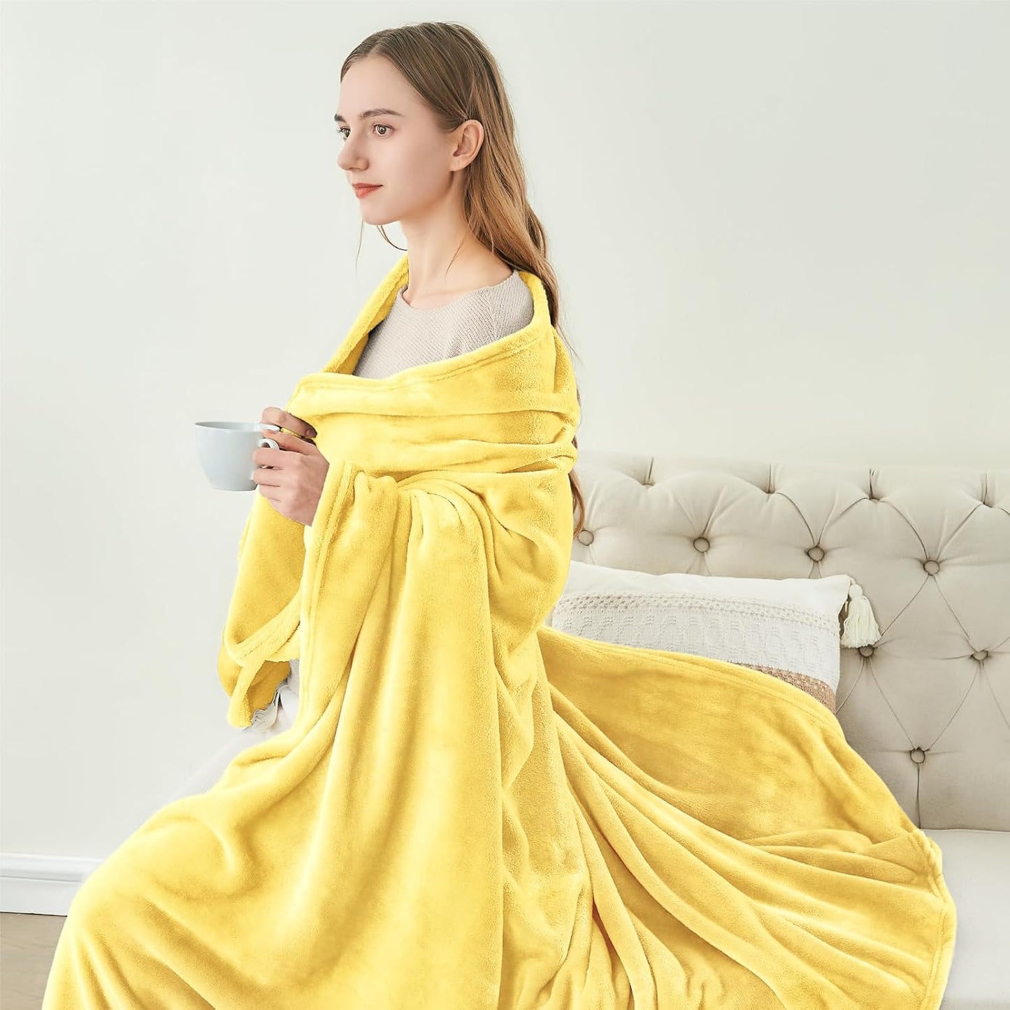 BEDELITE Fleece Blanket Black Throw Blankets for Couch & Bed, Luxury Plush Cozy Fuzzy Blanket 50x60 inches, Super Soft Warm Lightweight Throw Blanket for Travel Camping - Colors B