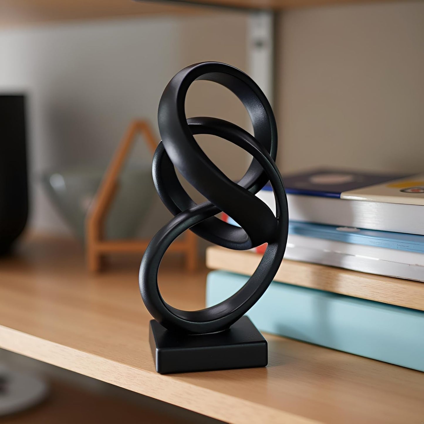 10" Modern Abstract Ribbon Decorative Sculpture, Knot Sculptures,Home Decor,Coffee Table Statues,Dining Living Room Desk Decor（White）