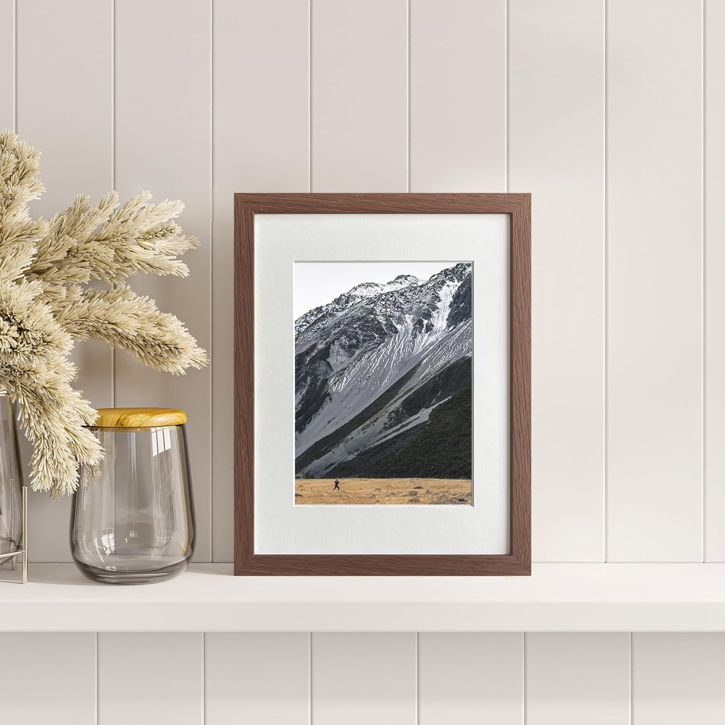 5x7 Picture Frame, Solid Oak Wood 5 x 7 Photo Frame with Mat to 4x6, 7x5 Picture Frames for Wall and Tabletop Display, (Walnut Set of 1)