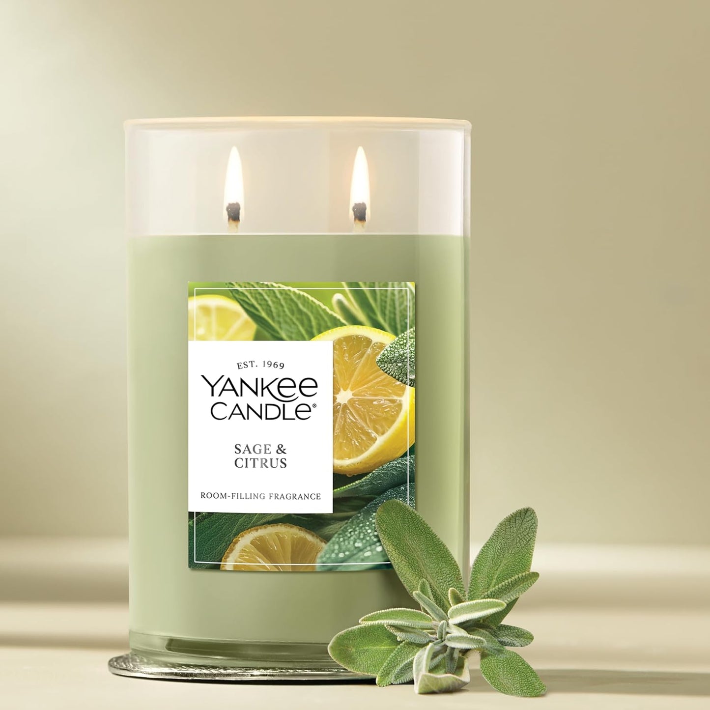 Yankee Candle Large Tumbler Scented Candle with up to 80 Hour Burn Time, Premium Plant Wax Blend for Consistent Burn, 20 oz Tumbler Candle with Room Filling Fragrance, Midsummer's Night