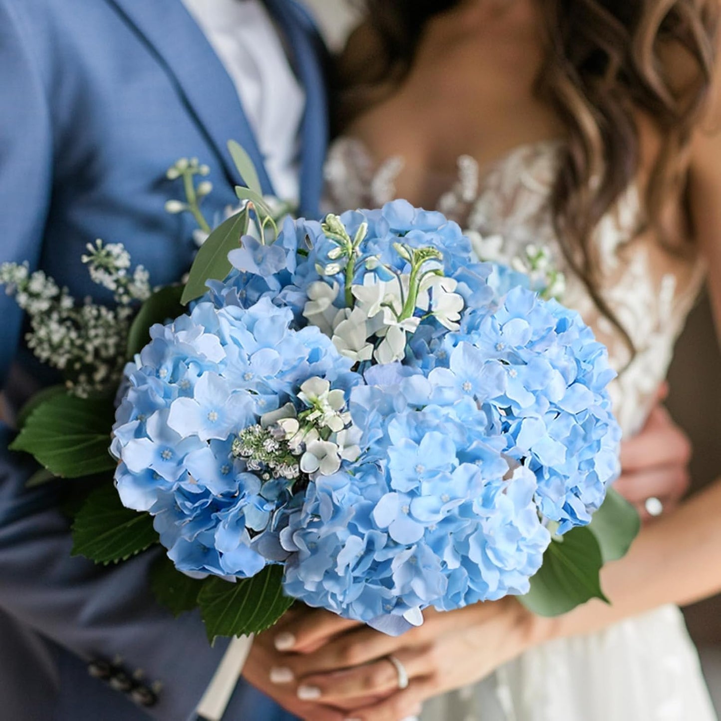 Auihiay 64 PCS Artificial Hydrangea Flowers, Silk Hydrangea Full Flowers Heads with Stems for Wedding Centerpieces, Home, Garden, Baby Shower, Party Decoration (Ivory)