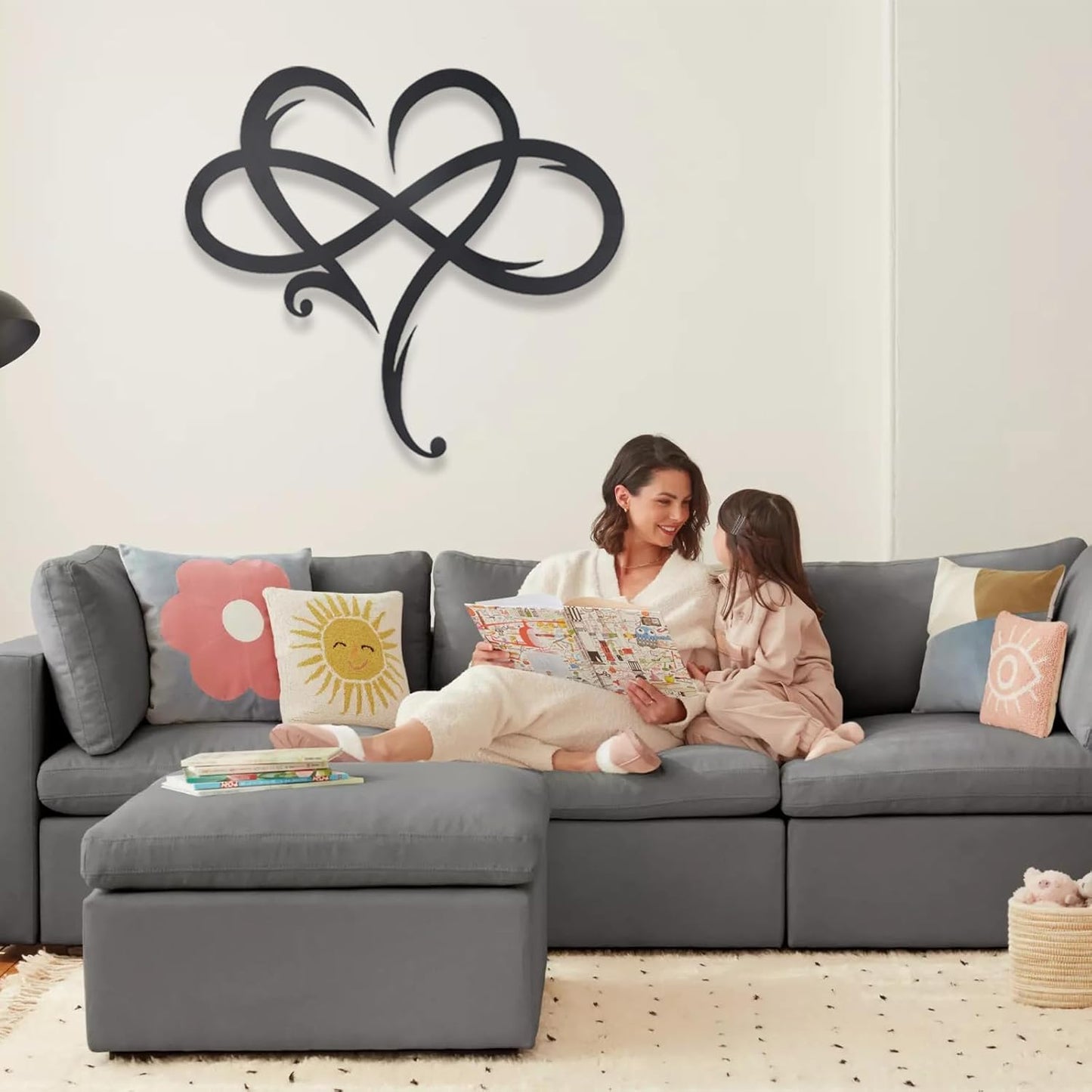 OYEFLY Infinity Heart Metal Wall Decor,Infinity Heart Wall Decor for Room Living,Wedding Decor (Black, style3 11.4 x 10.7in)