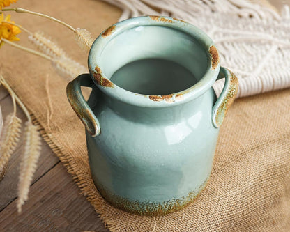 Quoowiit Ceramic Rustic Farmhouse Vase, Distressed Decorative Flower Vases for Home Decor, Ideal Shelf Decor, Green Boho Vase for Living Room Bedroom Kitchen Office Centerpiece Table Decorations