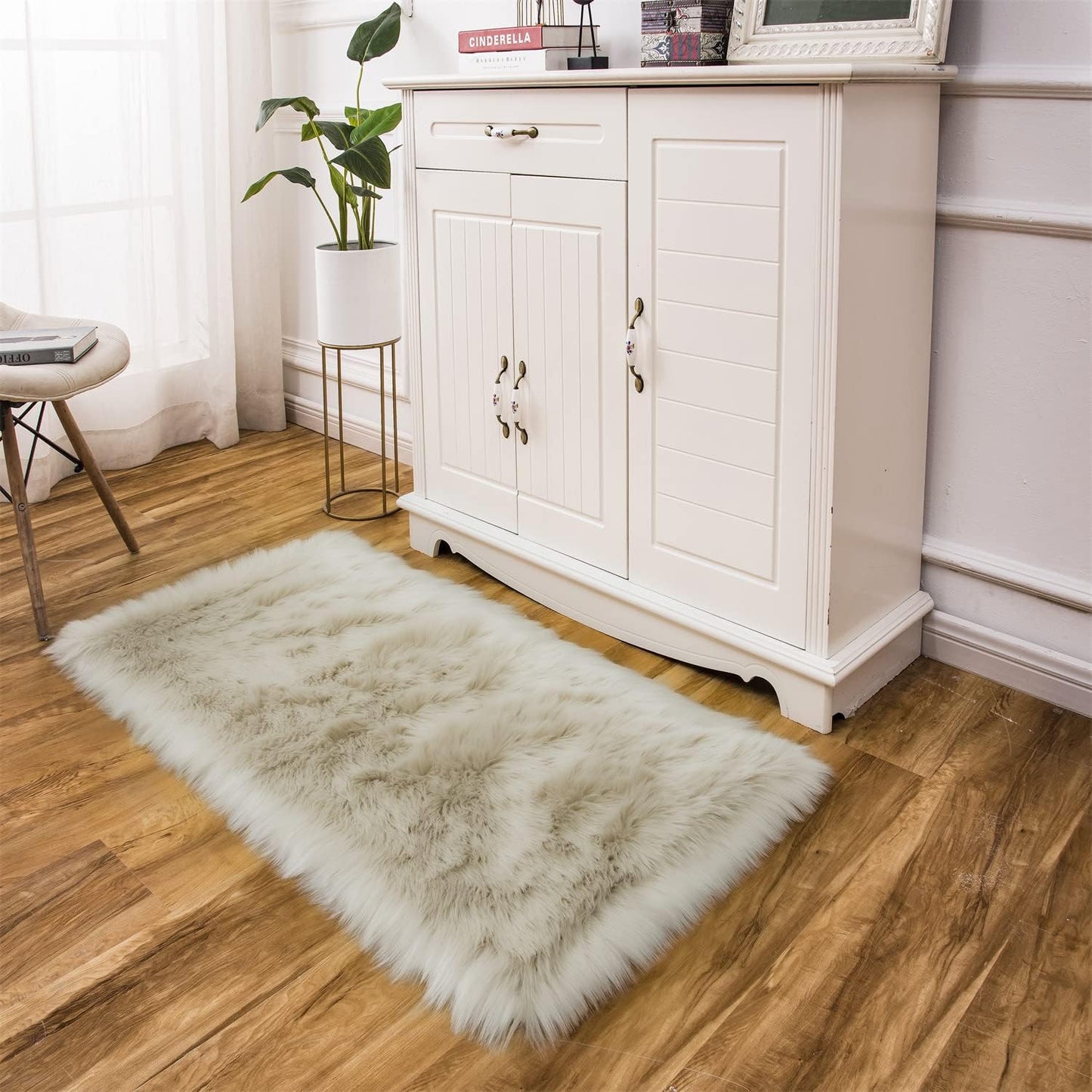 EasyJoy Ultra Soft Fluffy/Fuzzy Shaggy Area Rug Faux Fur Chair Cover Seat Pad for Bedroom Floor Sofa Living Room (2 x 6 ft Sheepskin, Beige)