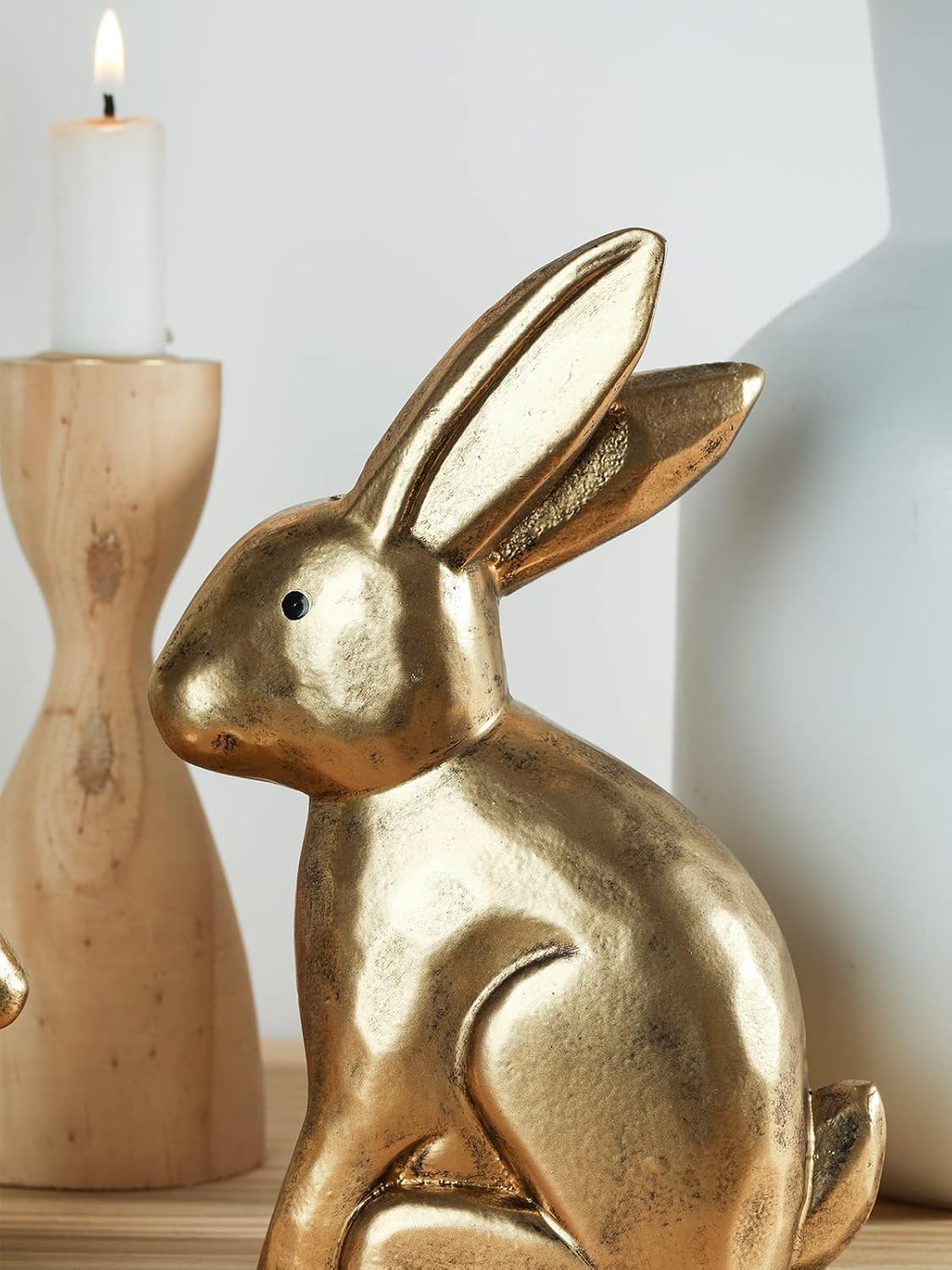 DN DECONATION Golden Polyresin Bunny Decor Rabbit Figurines, Easter Bunny Statue Set of 3 for Spring Tabletop Decor