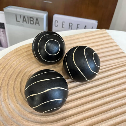 Set of 6 Decorative Orbs for Bowls and Vases - Circle Pattern - Resin Round Sphere Balls for Living, Dining Room Coffee Table Centerpiece Home Decor