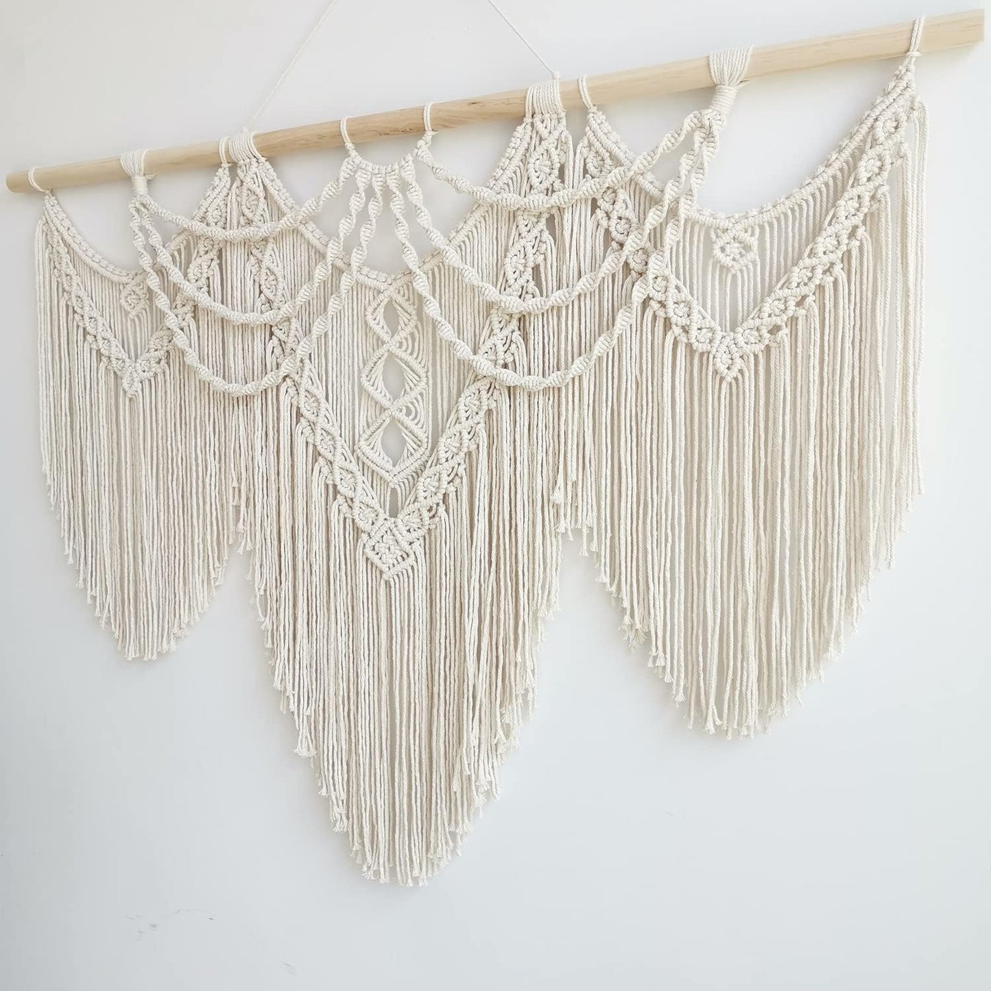 guzhiou large macrame wall hanging - Boho Tapestry Macrame Wall Decor Art- Chic Bohemian Handmade Woven Tapestry Home Decoration for Bedroom Living Room Apartment Wedding Party - 43"x32" (Wood bead)