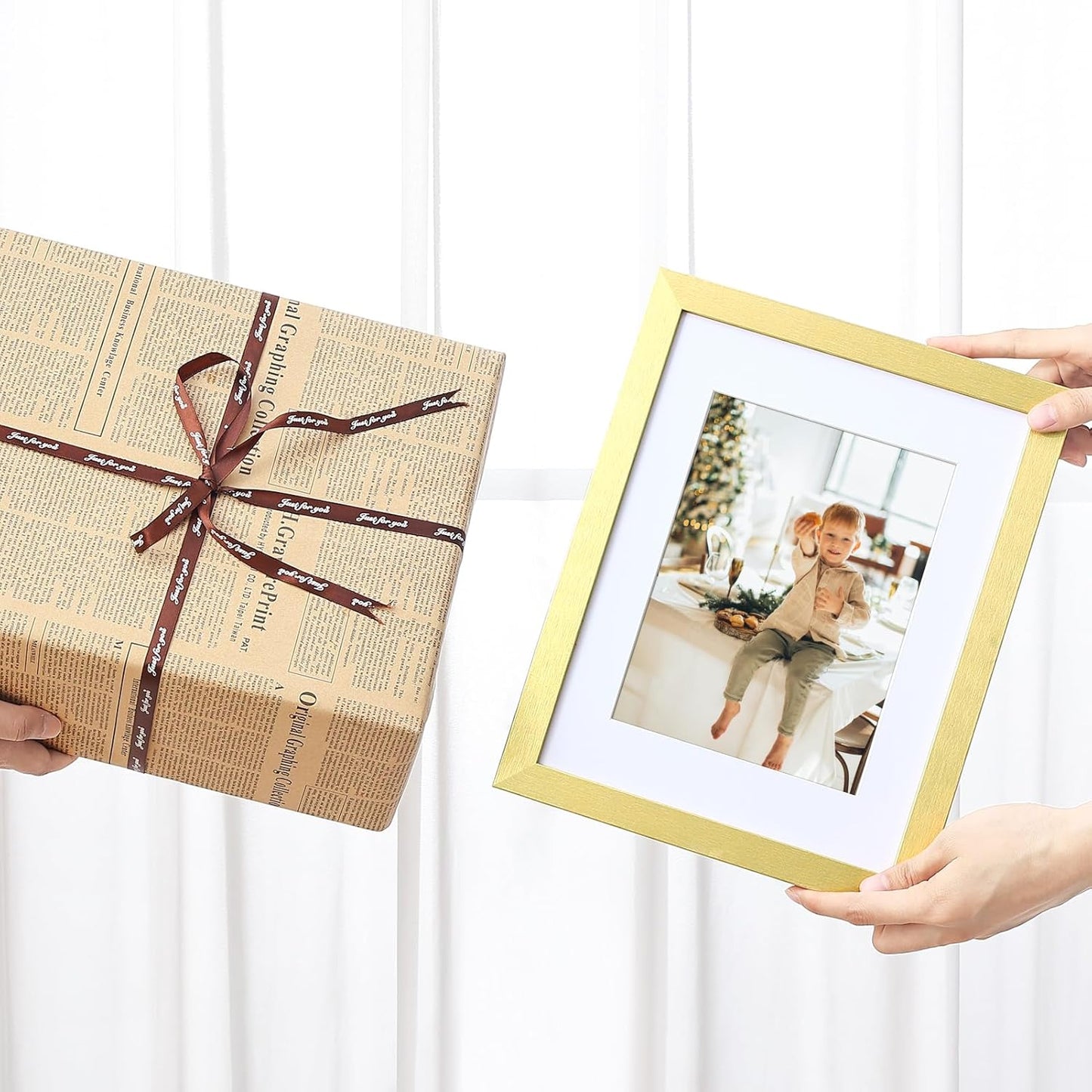 Vittanly 8x10 Picture Frames Set of 9, Shatter Resistant Plexiglass, Display 5x7 Pictures with Mat or 8x10 without Mat, Photo Frames for Wall or Tabletop, Engineered Wood, Black - Colors A