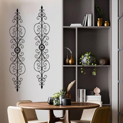 ruelen Metal Scroll Wall Decor Rustic Iron Wall Medallion Small Traditional Metal Scroll Wall Art for Home Living Room Front Porch Above Door Hallway Entryway Decoration（(Separated into two pieces, assembly required)）
