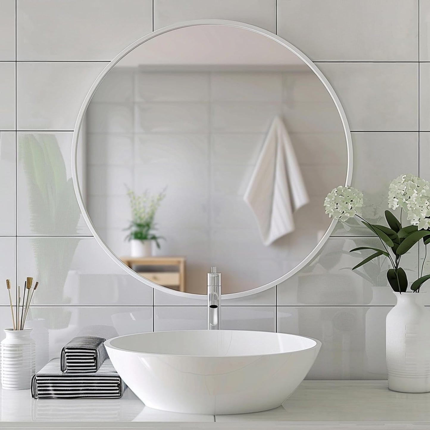 Sunniry Black Round Mirror, Round Mirror 24 inch, Black Circle Mirrors Matte Metal Frame, Wall Mounted Mirrors for Living Room, Bathroom, Wall, Entryway.