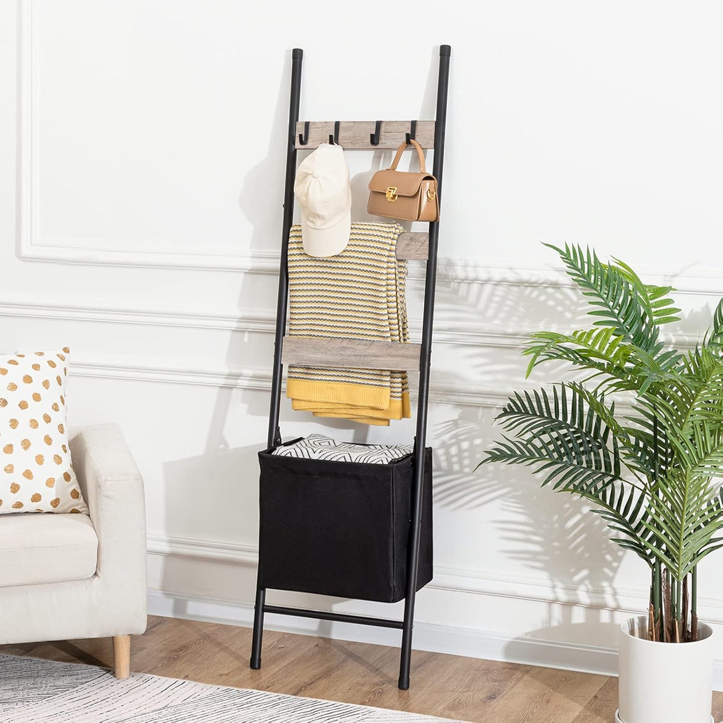 HOOBRO Blanket Ladder with Basket, 17.3”L x 63.4”H, Towel Rack with Hooks, Blanket Holder Rack, Decorative Ladder Shelf, Drying and Display Rack for Bathroom, Living Room, Rustic Brown BF31CJ01