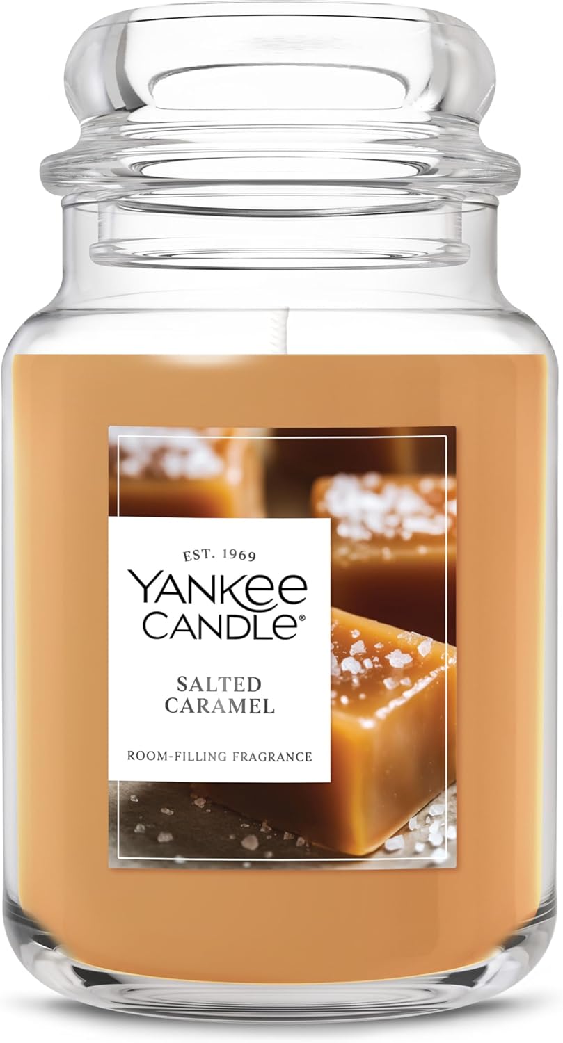 Yankee Candle Vanilla Cupcake, Scented Candle, 22oz Large Jar with up to 150 Hour Burn Time, Giftable, Birthdays