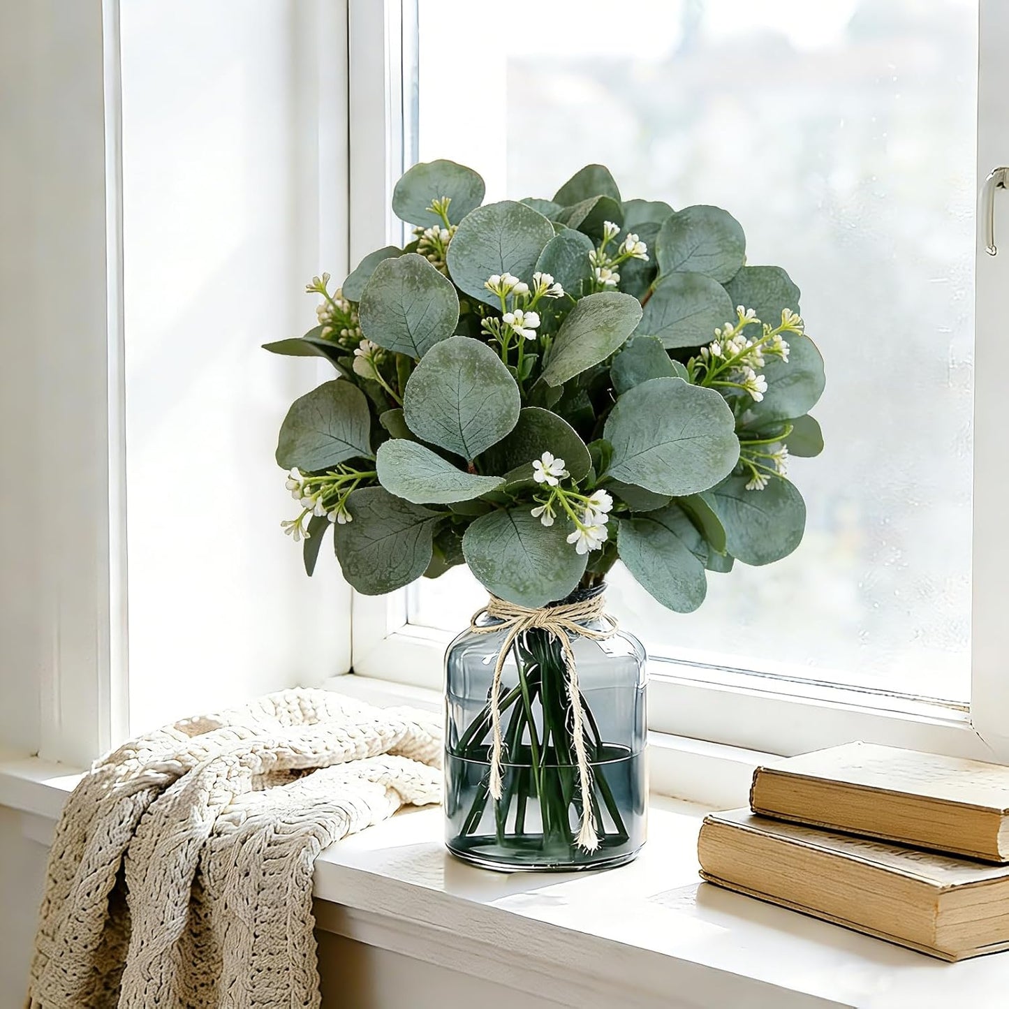 40 Pcs Faux Eucalyptus Leaves Stems Bulk Silver Dollar White Seed Artificial Greenery Stems Fake Sprays Branches for Wedding Table Centerpiece Bouquet Garland Floral Arrangement Home Decor