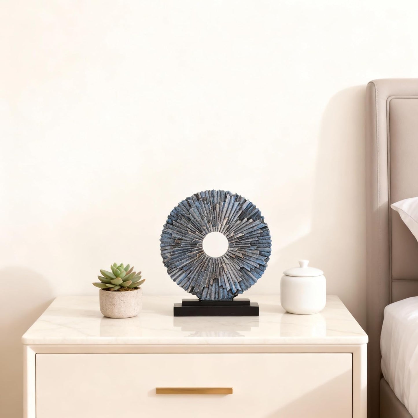 DOVDOV Gold Home Decor Sculpture, Unique Round line Statue, Modern Home Decor, Decorative Panel Statue Gold Decoration for Living Room TV Stand, Office, Bedroom, Dining Table Centerpiece.