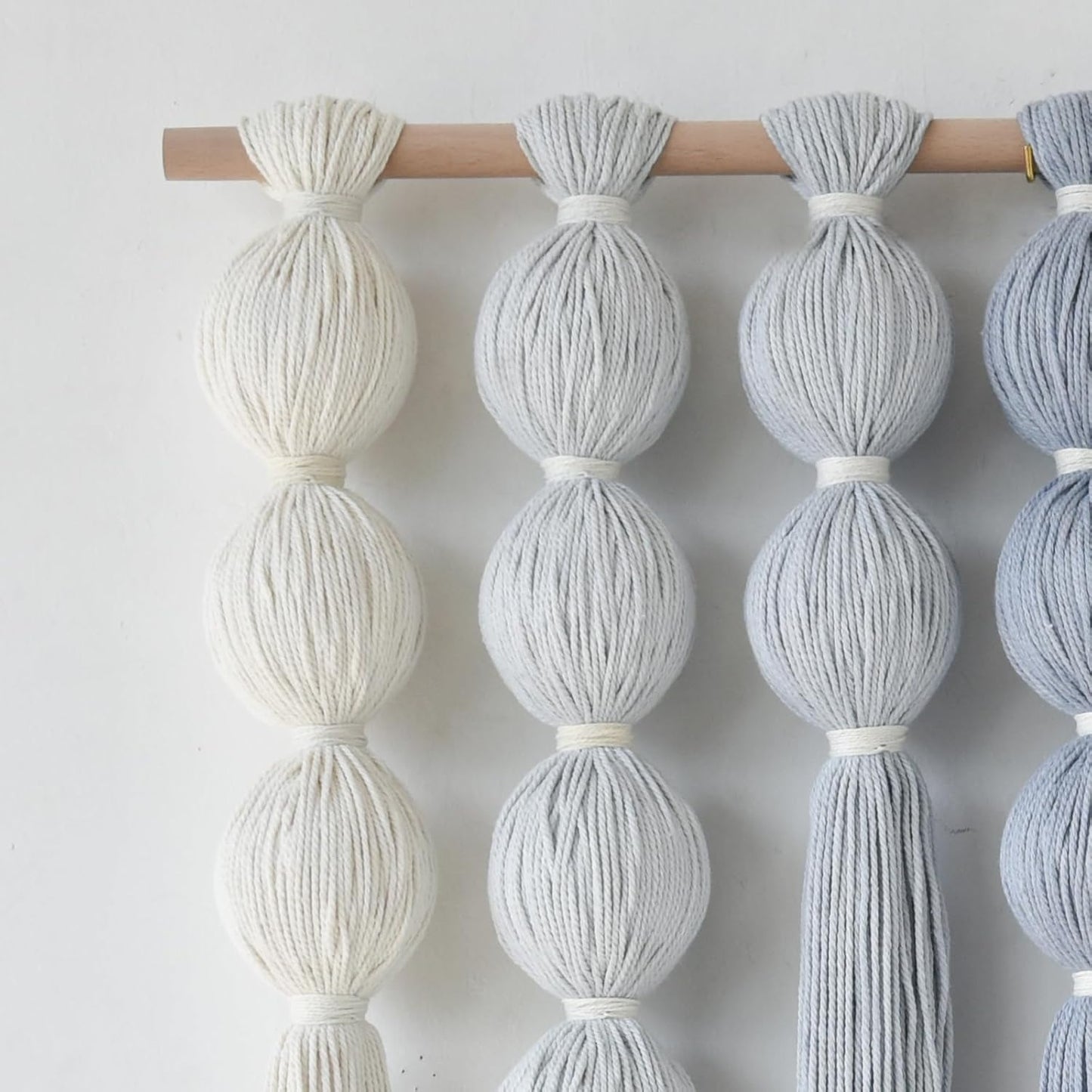 IOWER Macrame Wall Hanging 27" W x 31" L Boho Wall Decor Sphericity Cotton Textile Wall Hanging Art Fiber Yarn Art Handmade Detachable Assembly