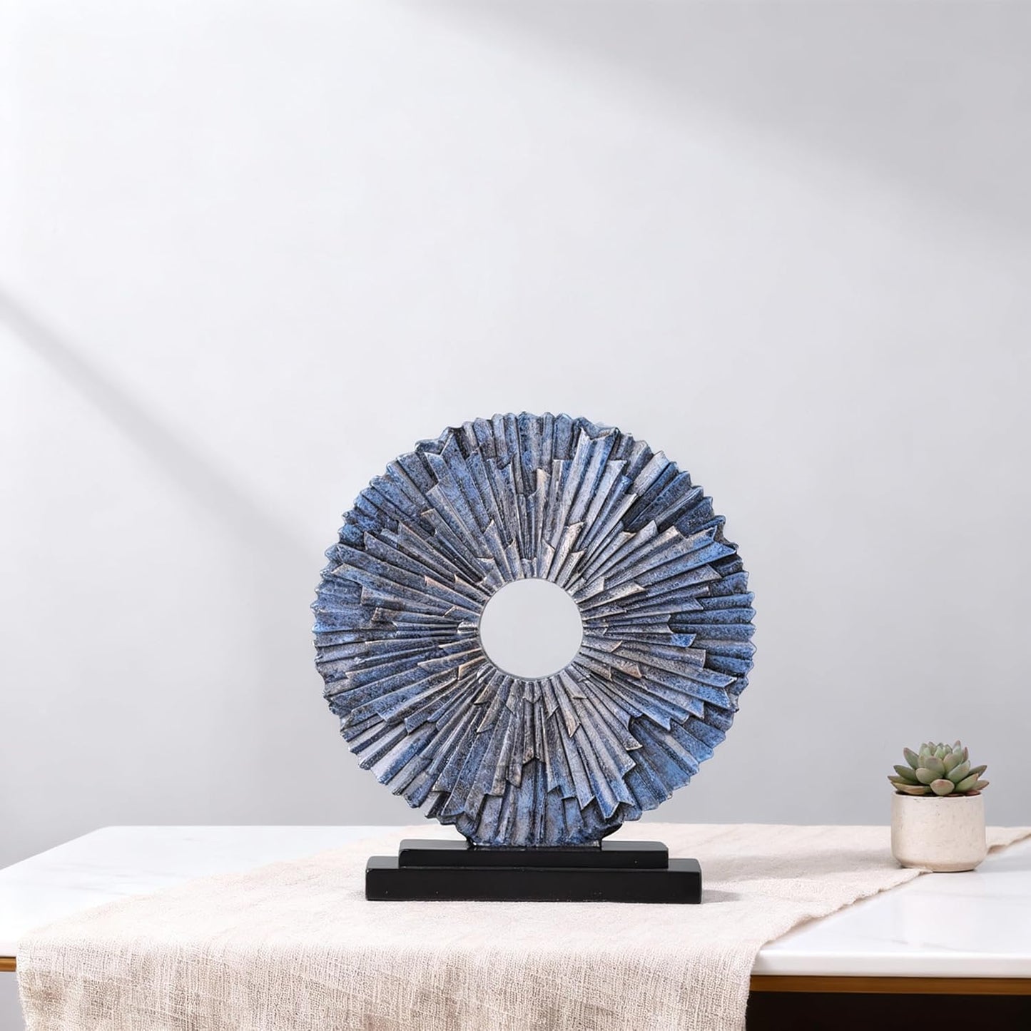DOVDOV Gold Home Decor Sculpture, Unique Round line Statue, Modern Home Decor, Decorative Panel Statue Gold Decoration for Living Room TV Stand, Office, Bedroom, Dining Table Centerpiece.