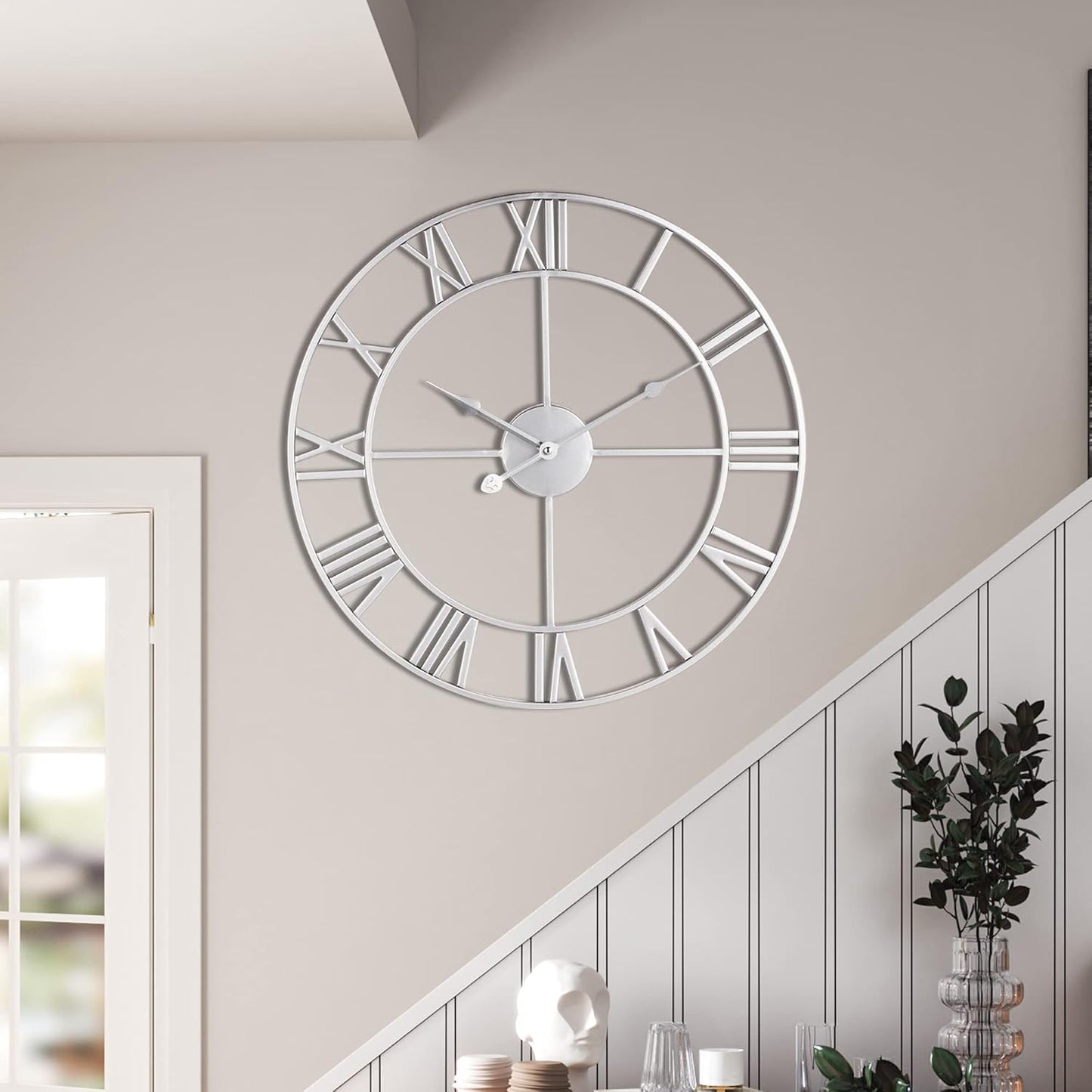 LEIKE 16" Large Wall Clocks Battery Operated, Round Modern Silent Non-Ticking Black Metal Wall Clock for Living Room Decor, Bedroom Kitchen (40cm Diameter, Black Roman Number)