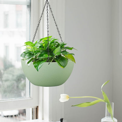 WSMKSZ 10 inch Hanging Planters for Outdoor Indoor Plants with Drainage Holes and Chain, 2 Pack Round Hanging Flower Pots for Garden Home Porch Decor, Black