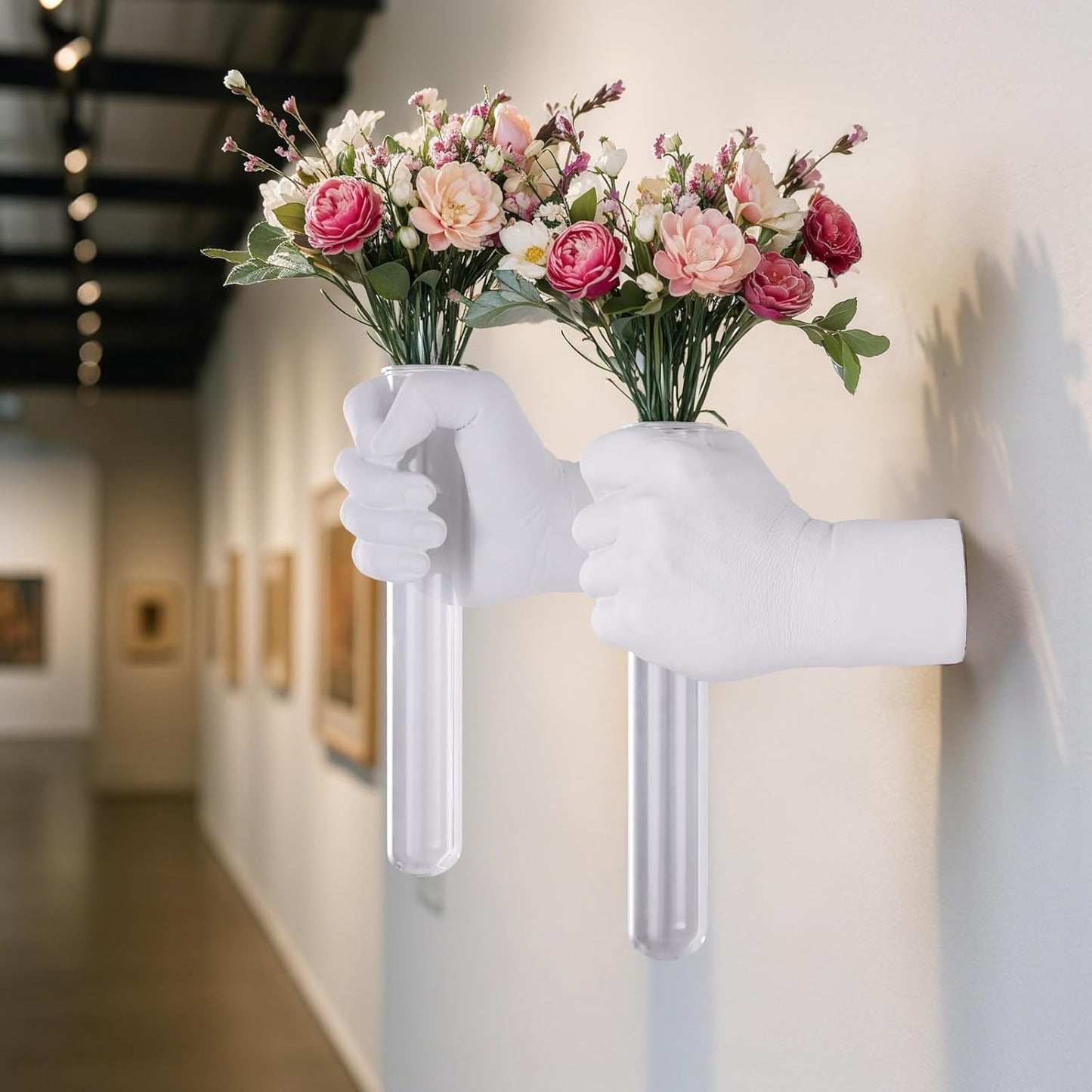 2 Pieces Wall Sculptures, Hands Vase Home Decor, Wall Mount Art Sculpture, Unique Wall Art Statue, Funky Flower Vase Decorations, Modern Eclectic Hanging Decor,Hands Statue (Black)