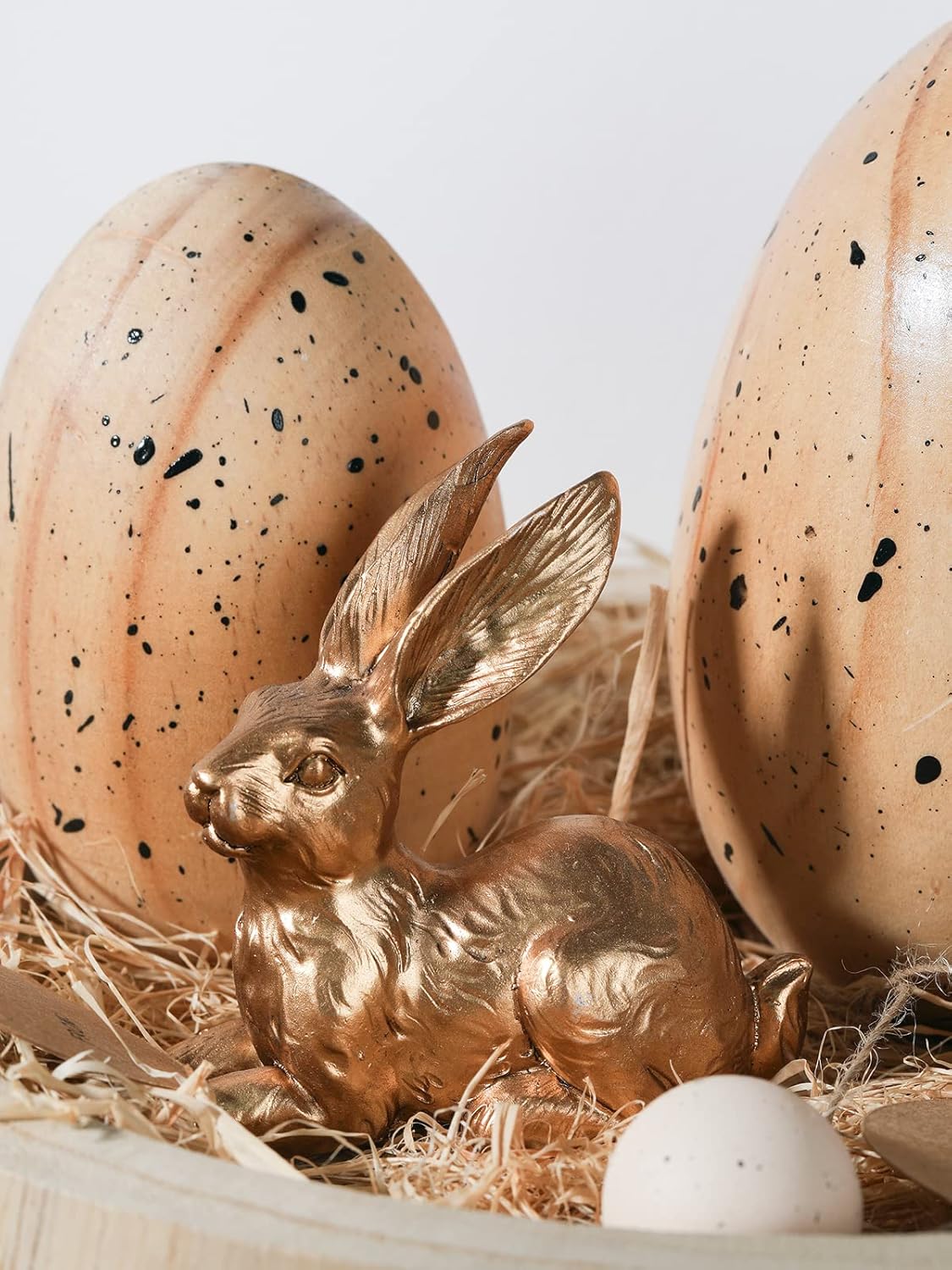 DN DECONATION Golden Polyresin Bunny Decor Rabbit Figurines, Easter Bunny Statue Set of 3 for Spring Tabletop Decor