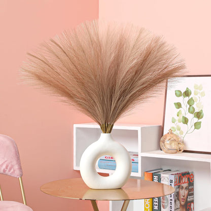 UREYMX Faux Pampas Grass Decor 17.7 Inch 6pcs, Artificial Pampas Grass Fluffy Home Decor, Short Vase Room Decor pompous Grass Flower Arrangement for Boho Home Wedding Decoration (Black)