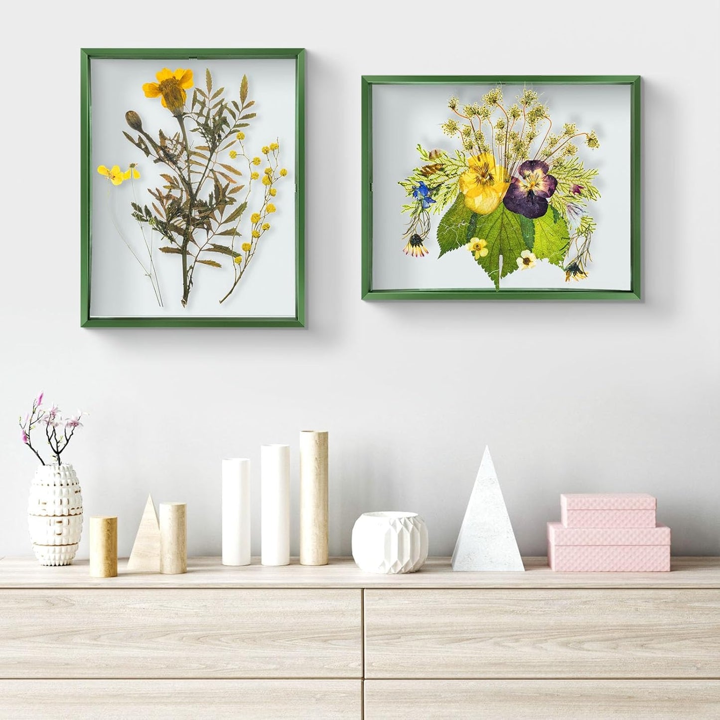 Frametory, Floating Picture Frame 12x16 - Black Aluminum Metal Photo Frame - Real Glass of Front - for Wall Mount Display