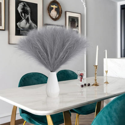 UREYMX Faux Pampas Grass Decor 17.7 Inch 6pcs, Artificial Pampas Grass Fluffy Home Decor, Short Vase Room Decor pompous Grass Flower Arrangement for Boho Home Wedding Decoration (Black)
