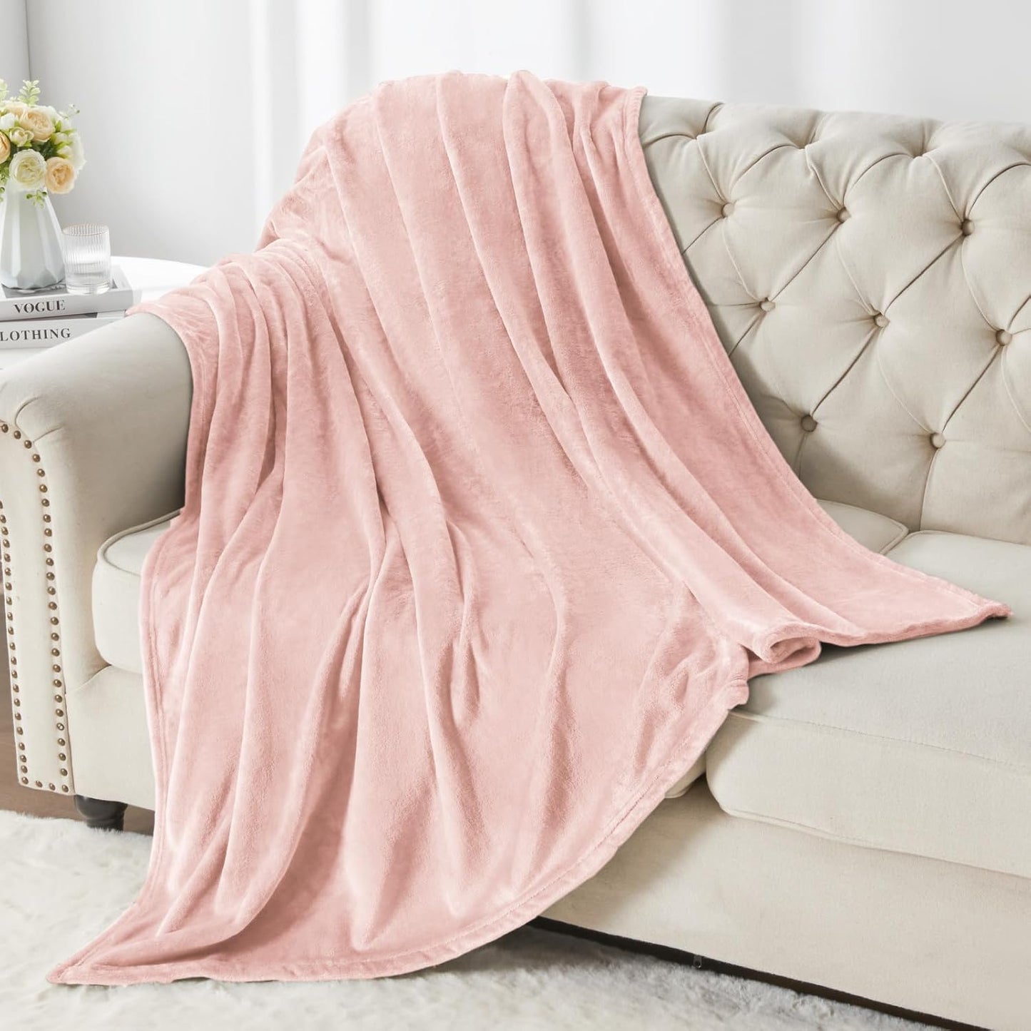 BEDELITE Fleece Blanket Black Throw Blankets for Couch & Bed, Luxury Plush Cozy Fuzzy Blanket 50x60 inches, Super Soft Warm Lightweight Throw Blanket for Travel Camping - Colors B
