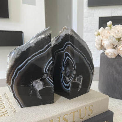 JIC Gem Dyed Blue Agate Bookends Geode Decorative Book Ends for Heavy Books with Rubber Bumpers for Office and Home Decoration Polished Small Size 2 to 3 Lbs