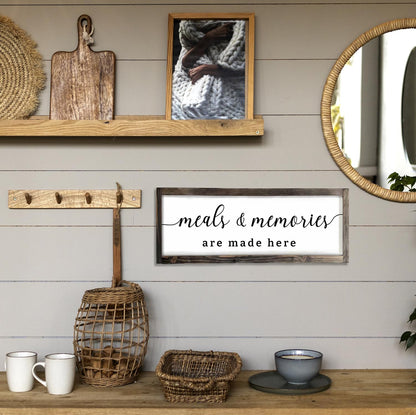 Dazingart Farmhouse Kitchen Wall Decor,Meals and Memories Are Made Here Sign, Rustic Wood Kitchen Signs Dinning Room Wall Decor (Meal)