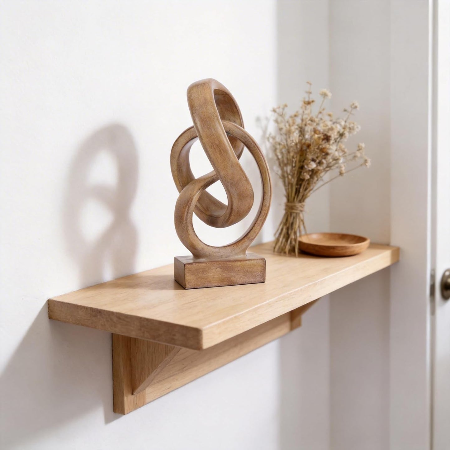 Modern Abstract Knot Sculpture, Artistic Mobius Inspired Resin Decor, Elegant Home and Office Decor, Perfect for Shelves, Desktops, and Mantles, Ideal Gift for Birthdays, Housewarmings (Black)