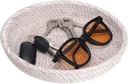 Hipiwe Small Key Basket Bowl for Entryway 7.6" Round Woven Wicker Basket Fruit Serving Tray Woven Basket Wall Decor Rattan Organizer Basket for Keys, Wallet,Whitewash