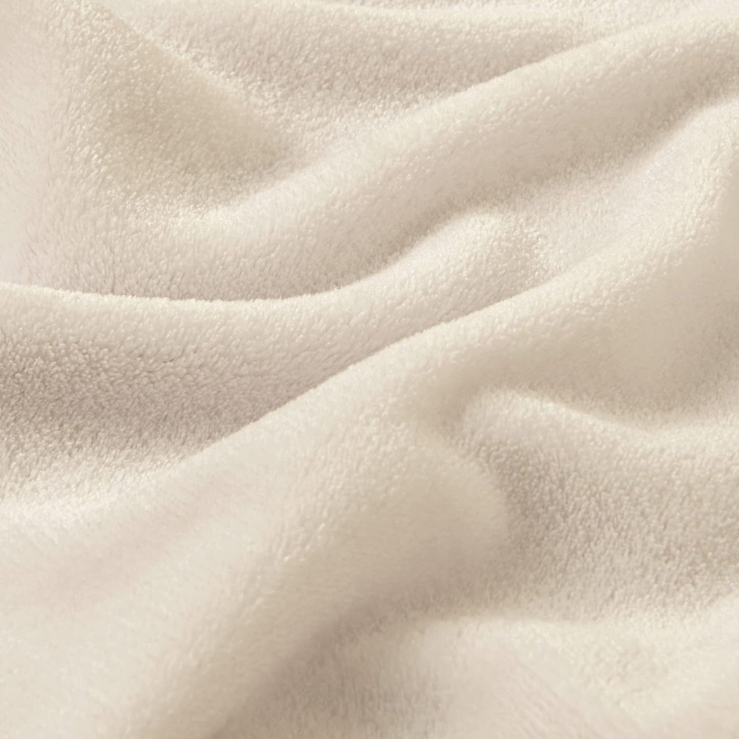 BEDELITE Fleece Blanket Black Throw Blankets for Couch & Bed, Luxury Plush Cozy Fuzzy Blanket 50x60 inches, Super Soft Warm Lightweight Throw Blanket for Travel Camping - Colors A