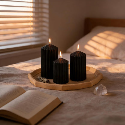 3 Pack White Ribbed Pillar Candles - Soy Wax Unscented, 2.76" x4.2/4.9/5.9 in Smokeless Non Toxic Cotton Wick, Aesthetic Modern Candles for Home Decor, Dinner Table, Living Room, Housewarming Gift