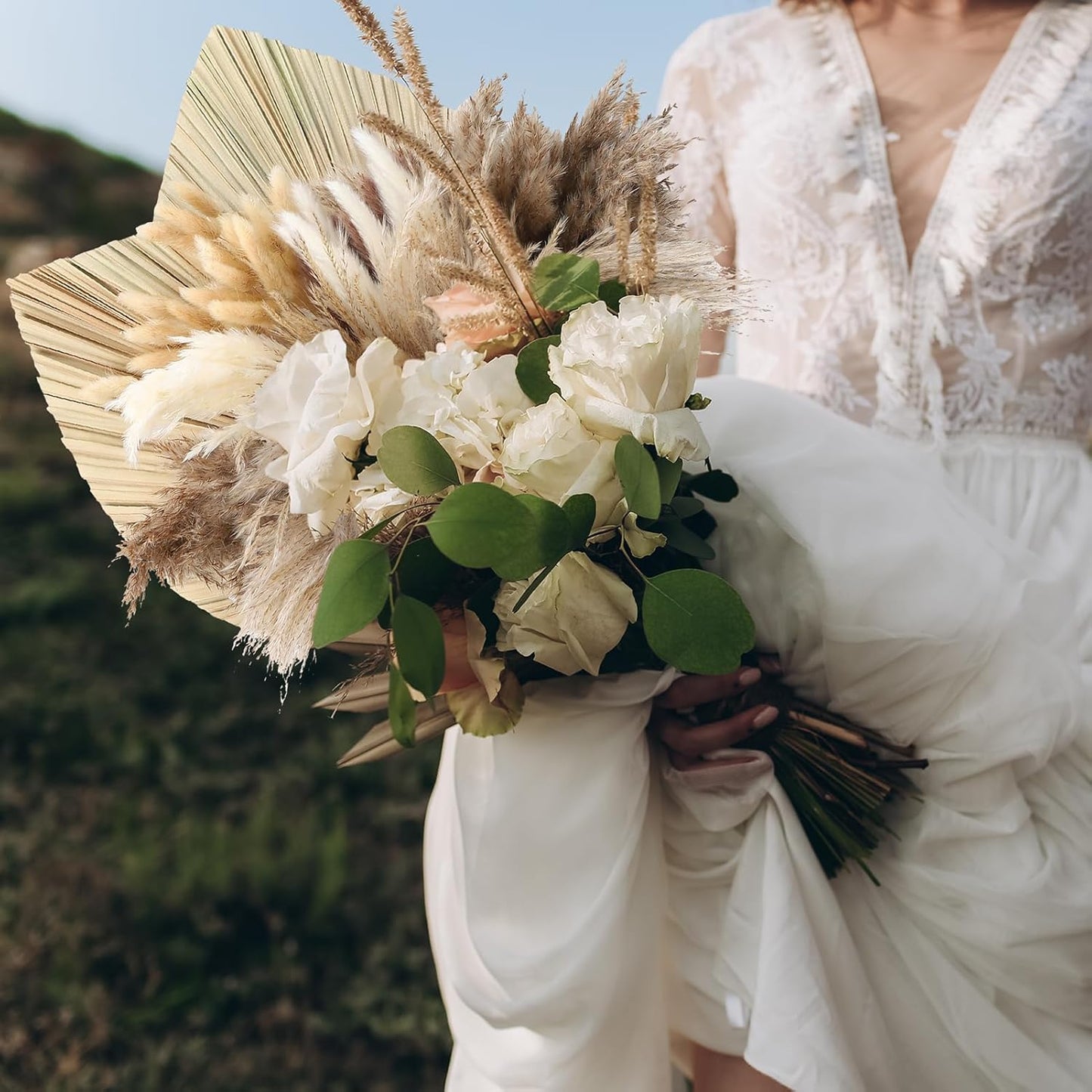 105 Pcs Boho Dried Pampas Grass Decor Bulk, Large Dried Palm Spears Bunny Tails Pampas Reed Grass Dried Palm Leaves Dried Flower Bouquet Boho Centerpieces for Wedding Home Tables Decor