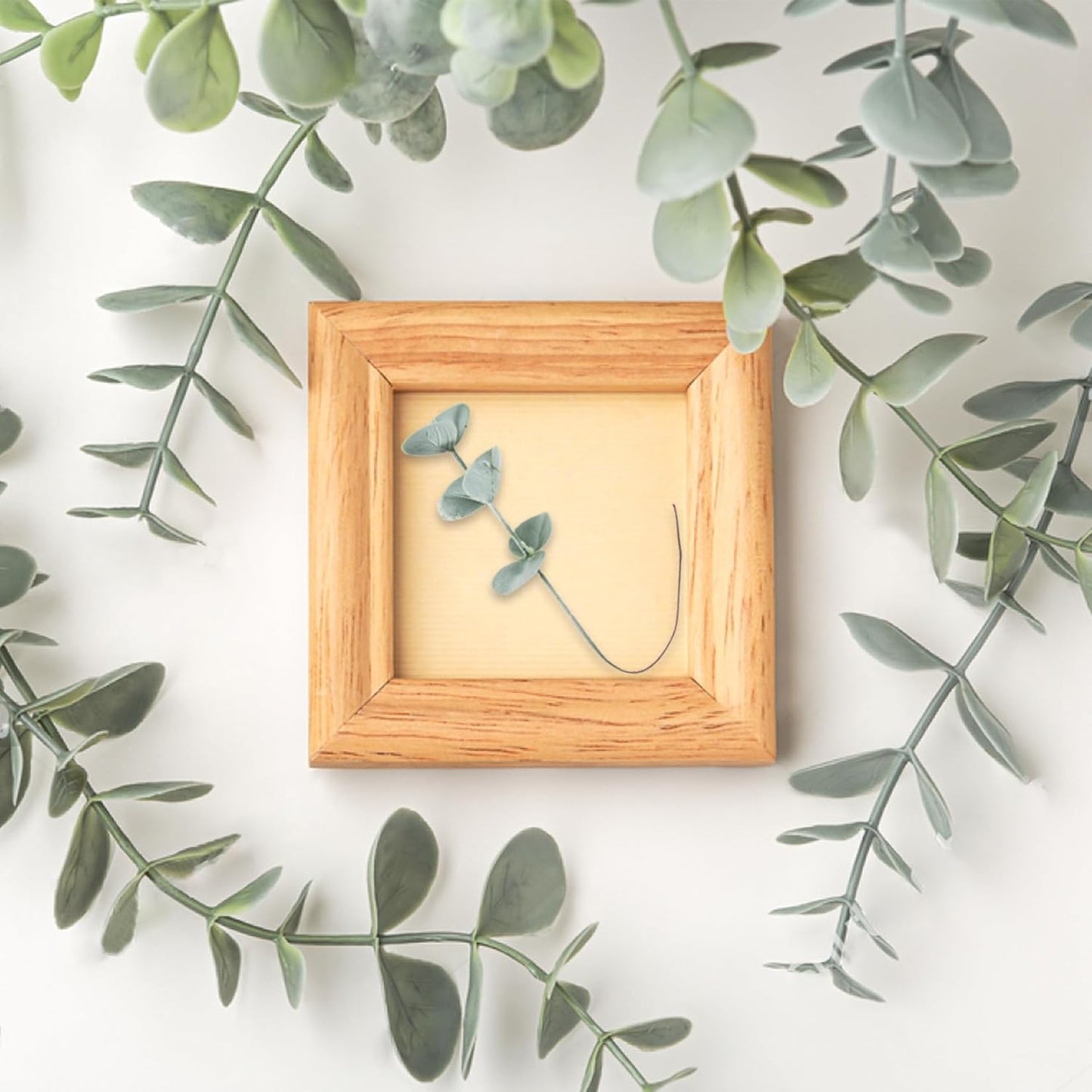 Sukh 24pcs Artificial Eucalyptus Stems - Faux Eucalyptus Branches Decor Fake Eucalyptus Plant hojas de eucalipto artificiales para decoracion Eucalyptus Bouquet Sprigs Leaves Flowers Greenery Wedding