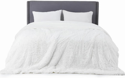Bedsure GentleSoft Fluffy Fuzzy Faux Fur Throw Blanket for Couch, Soft Sherpa Fleece Cozy Gifts for Women, Plush Bed Blanket Room Decor for Men, Thick Warm Minky Teen Gifts Winter Bedding
