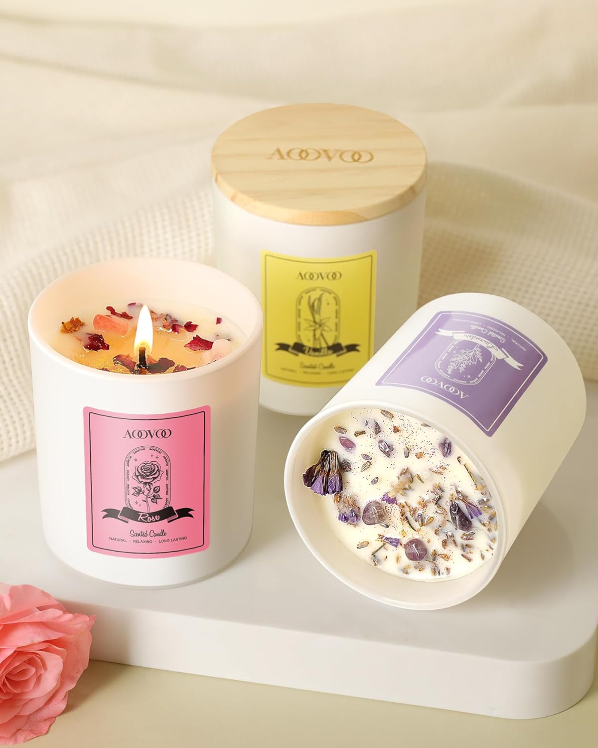 AOOVOO Lavender Scented Candles for Women - Aromatherapy Candle with Crystals Inside, 10oz Soy Candles for Home Scented, Birthday Gifts Mothers Day Candle for Women Mom