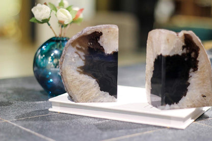 JIC Gem Dyed Blue Agate Bookends Geode Decorative Book Ends for Heavy Books with Rubber Bumpers for Office and Home Decoration Polished Small Size 2 to 3 Lbs
