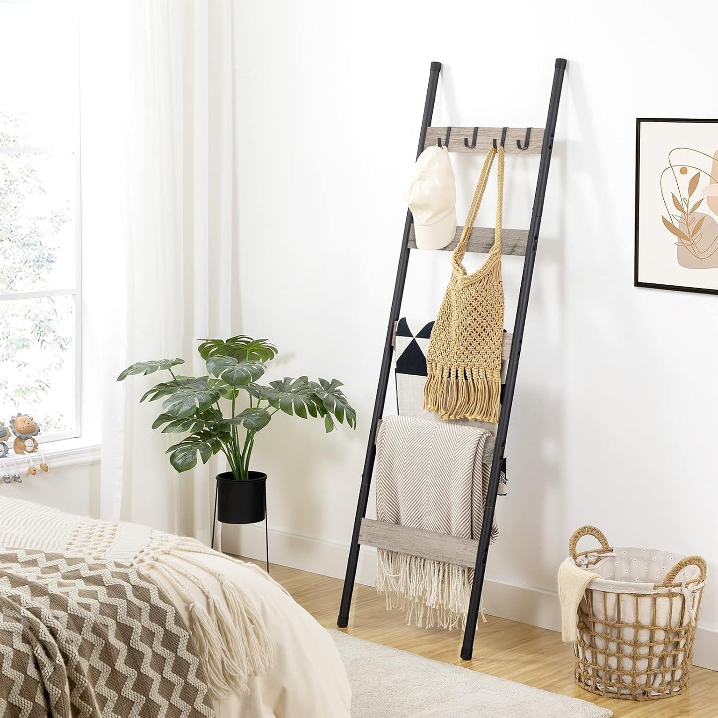HOOBRO Blanket Ladder, 5-Tier Towel Rack with Hooks, Wall-Leaning Blanket Rack, Decorative Display Ladder Shelf, for Scarves, Industrial, Living Room, Bedroom, Rustic Brown and Black BF52CJ01
