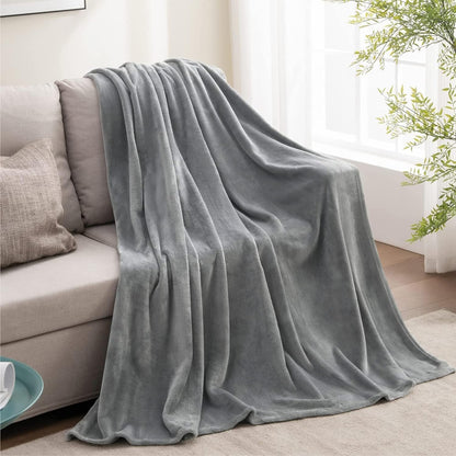BEDELITE Fleece Blanket Black Throw Blankets for Couch & Bed, Luxury Plush Cozy Fuzzy Blanket 50x60 inches, Super Soft Warm Lightweight Throw Blanket for Travel Camping - Colors B