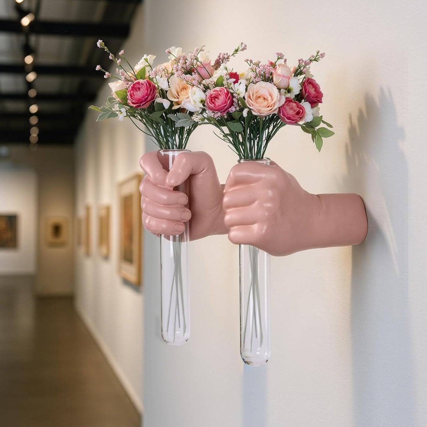 2 Pieces Wall Sculptures, Hands Vase Home Decor, Wall Mount Art Sculpture, Unique Wall Art Statue, Funky Flower Vase Decorations, Modern Eclectic Hanging Decor,Hands Statue (Black)