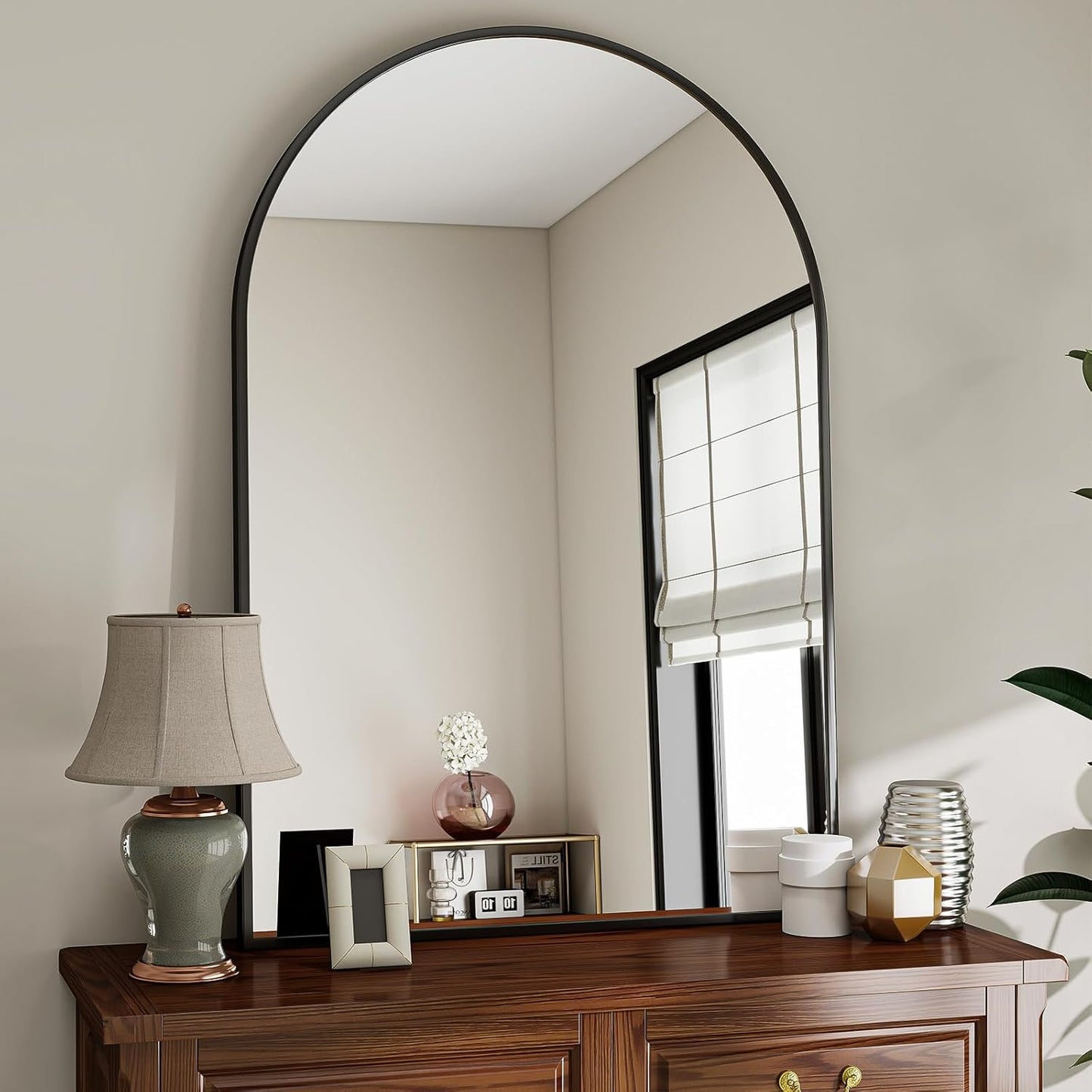 VooBang Arched Wall Mirror, 24 x 36 inch Arch Bathroom Mirror, Wall Mounted Vanity Mirror with Arch Metal Frame, Modern Bathroom Vanity Mirror for Bedroom, Living Room, Hanging or Leaning, Black